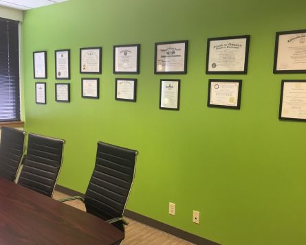 Sale/Lease Opportunity In Downtown Portland: 140 SW Arthur St, Portland, OR 97201